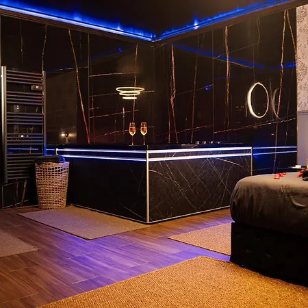 아파트 Romance & - Jacuzzi - Parking -
