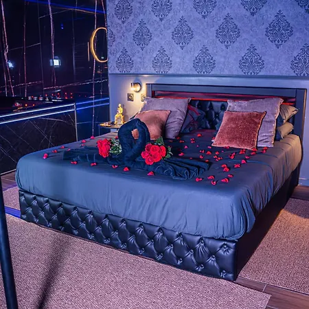 Romance & - Jacuzzi - Parking - Apartamento