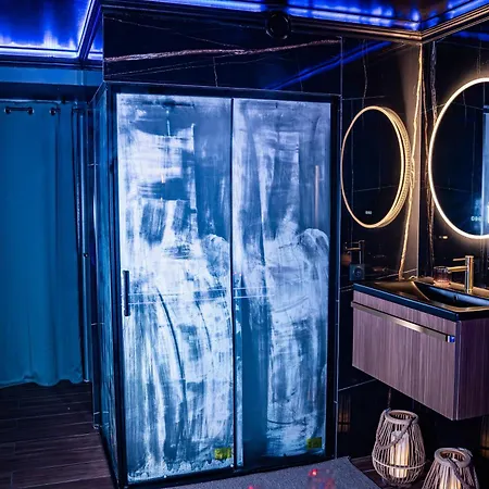 Apartamento Romance & - Jacuzzi - Parking - *